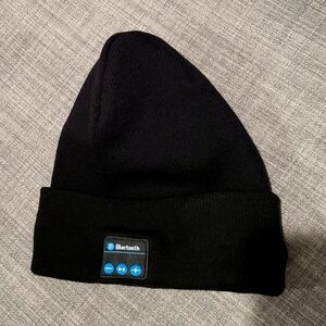 Bluetooth hat